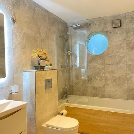 Lake District Cottage In 1 Acre Gardens Off M6 Penrith Exterior photo